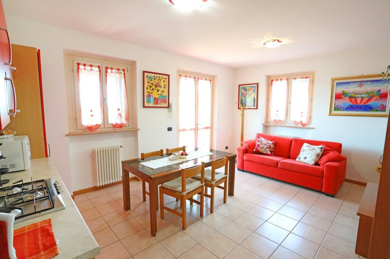 Ferienwohnung Casa Vacanze I Borghi Salionze Exterior foto